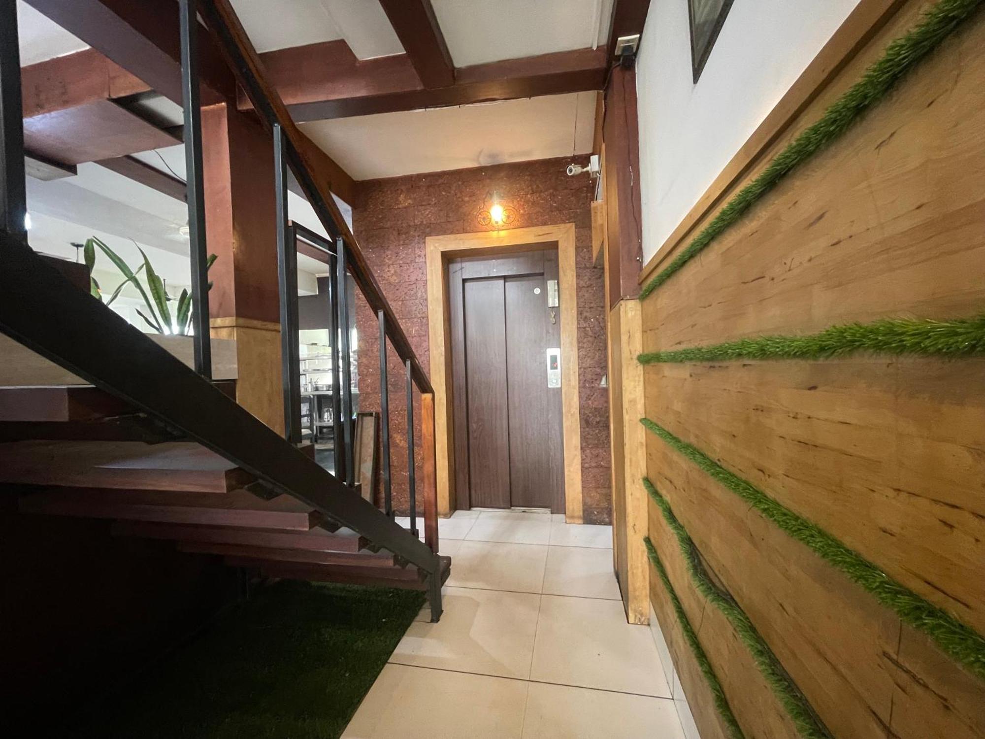 Rio Rooms Mims Calicut Exteriör bild